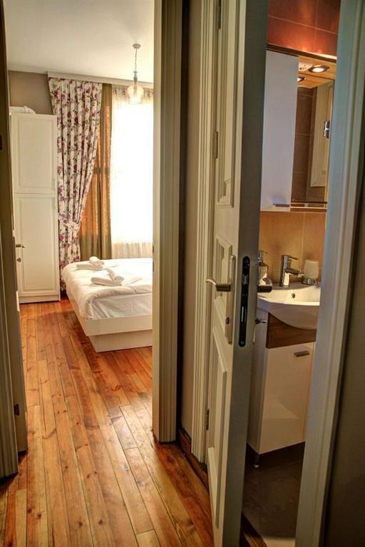 Omer Hayyam Suites İstanbul Oda fotoğraf